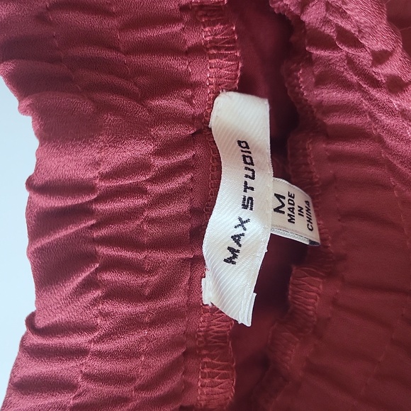 Pleated Skirt - Picture 5 of 5